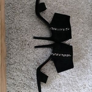 Two by Vince Camuto Black Heels with Silver Accents